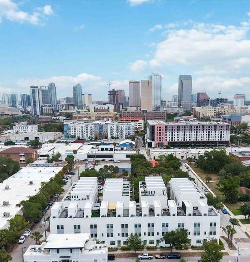 5-1332 W Gray St, TAMPA, FL, 33606-1283 | Card Image
