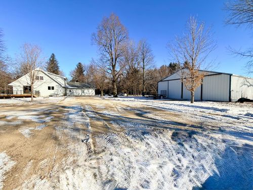 28308 Oliver Ave, Worthington, MN, 56187-6262 | Card Image