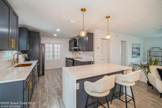 201 Ne 3 Rd St, House other with 3 bedrooms, 2 bathrooms and null parking in Satellite Beach FL | Image 6