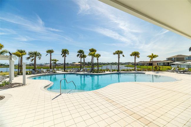 9104 Sandy Bluffs Cir, House other with 4 bedrooms, 3 bathrooms and null parking in PARRISH FL | Image 34