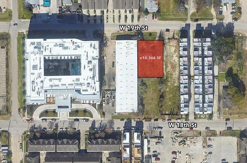 1214 W 19th St, Houston, TX, 77008-3308 | Card Image