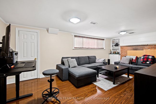 131 Florence Ave, House other with 5 bedrooms, 3 bathrooms and 2 parking in North York ON | Image 29