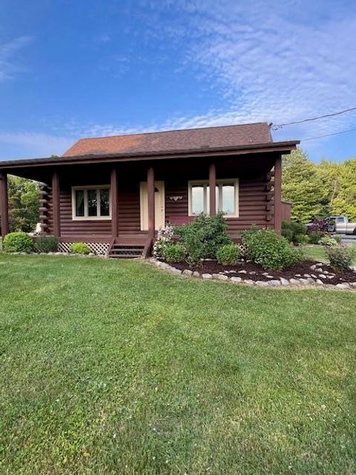 100 Old Cider Mill Rd, West Chazy, NY, 12992-3415 | Card Image