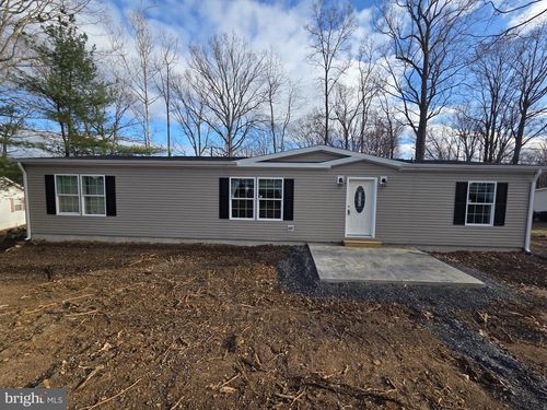 9 Hillside Dr, QUAKERTOWN, PA, 18951 | Card Image