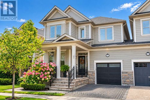 211 Holloway Terr, Milton, ON, L9T0R8 | Card Image