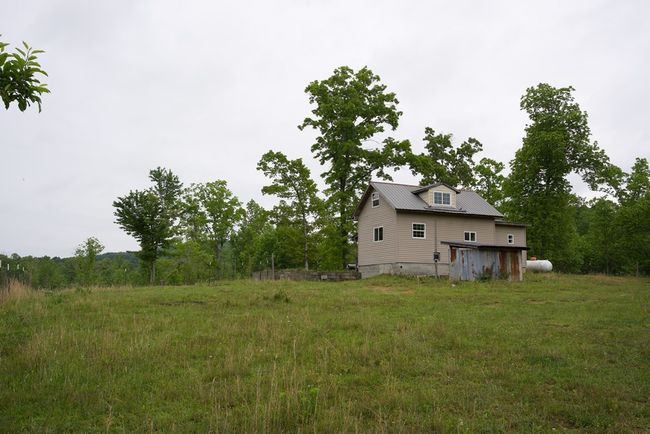 40.46AC Barker Cove Loop, Home with 1 bedrooms, 1 bathrooms and null parking in Palmer TN | Image 7