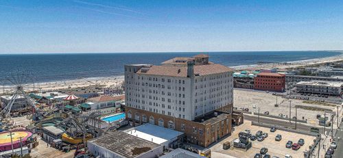 810-719 E 11th Street, Ocean City, NJ, 08226 | Card Image