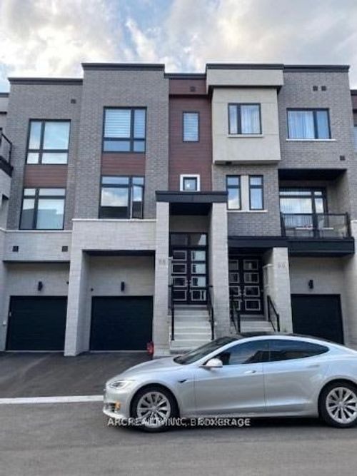 98 Laskin Dr, Vaughan, ON, L6A5A4 | Card Image