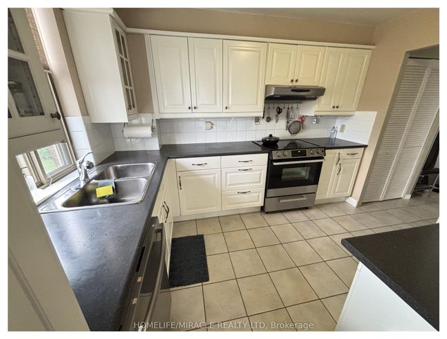 1409 - 2760 Carousel Cres, Condo with 2 bedrooms, 2 bathrooms and 1 parking in Gloucester ON | Image 41