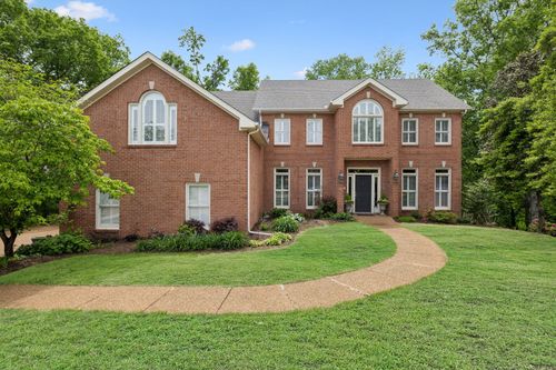 6781 Autumnwood Dr, Nashville, TN, 37221-3944 | Card Image