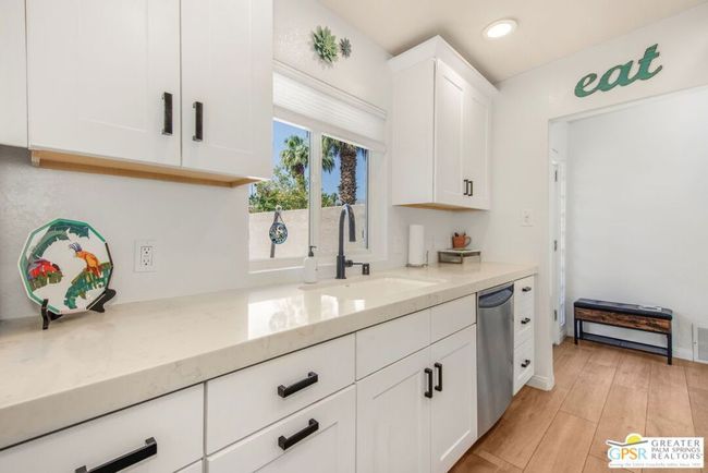 73940 Mountain View Ave, House other with 3 bedrooms, 2 bathrooms and 2 parking in Palm Desert CA | Image 13