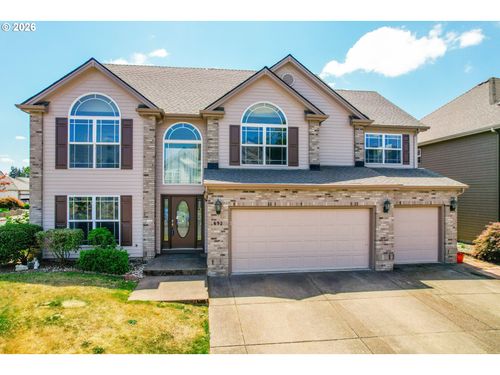 692 Burgundy Ave Ne, Keizer, OR, 97303-3893 | Card Image