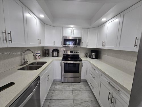 apt-d201-10801 Sw 109th Ct, Miami, FL, 33176-3350 | Card Image