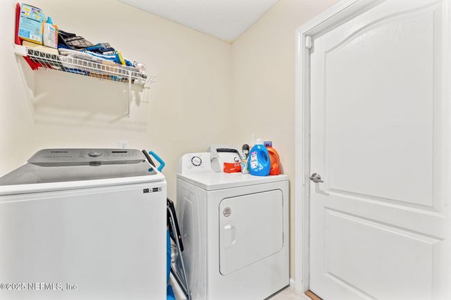 1383 King Rail Ln, House other with 4 bedrooms, 2 bathrooms and null parking in MIDDLEBURG FL | Image 26