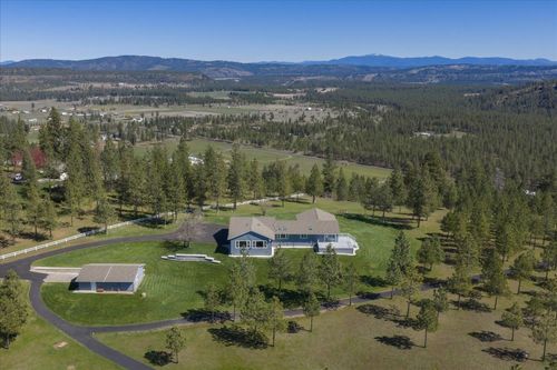 6710 N Prairie Crest Rd, Spokane, WA, 99224-9593 | Card Image
