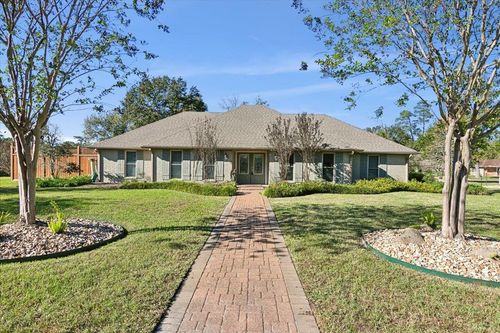 2200 Woodmont Drive, Orange, TX, 77632 | Card Image