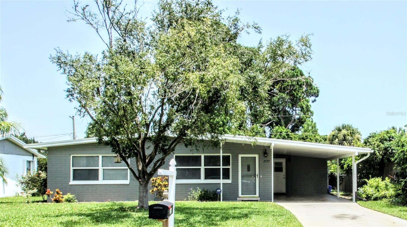 2529 Crestwood Avenue, Inactive in New Smyrna Beach Zoocasa