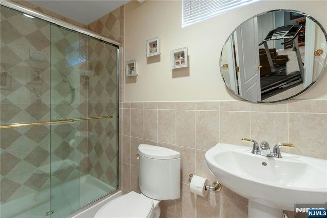 549 Alosio Dr, House other with 4 bedrooms, 4 bathrooms and null parking in River Vale NJ | Image 26