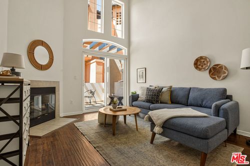1304-3711 Baldwin St, Los Angeles, CA, 90031-2973 | Card Image