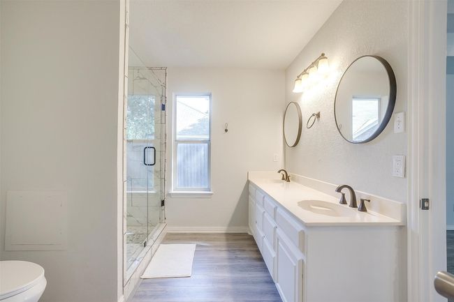 692 High Crest Dr, House other with 3 bedrooms, 2 bathrooms and null parking in Azle TX | Image 24