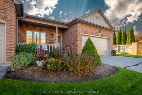 1-205 N Centre Rd, London, ON, N5X4E2 | Card Image