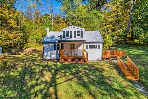 8146 Pritchard Ave, Lisbon, OH, 44432-9305 | Card Image