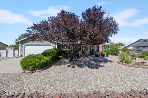 9040 E Bighorn Dr, Prescott Valley, AZ, 86314-7302 | Card Image