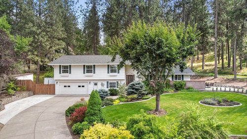 3929 S Best Rd, Veradale, WA, 99037-9171 | Card Image