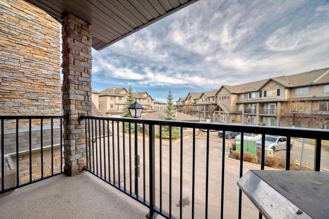 2214 - 211 Aspen Stone Boulevard Sw, Home with 2 bedrooms, 2 bathrooms and 1 parking in Calgary AB | Image 10