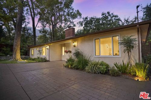 2452 N Altadena Dr, Altadena, CA, 91001-2834 | Card Image