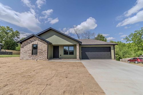 4213 Cedar Heights, Paragould, AR, 72450 | Card Image