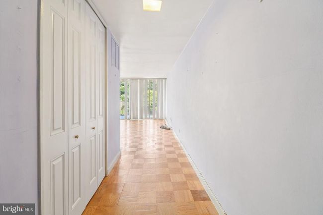 APT-301 - 11400 Washington Plz W, Condo with 0 bedrooms, 1 bathrooms and null parking in RESTON VA | Image 8