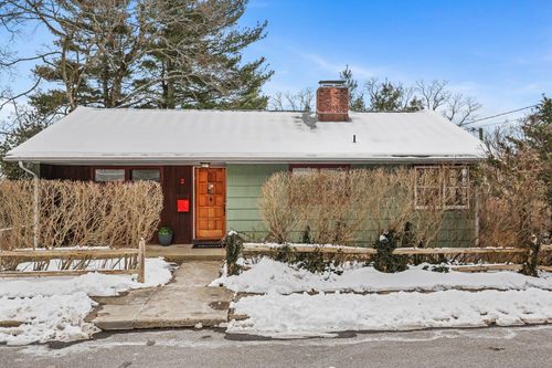 2 Hillside Ave, Croton-On-Hudson, NY, 10520-1908 | Card Image