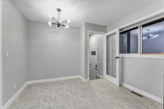 616 55 Street Se, Home with 5 bedrooms, 2 bathrooms and 2 parking in Calgary AB | Image 17