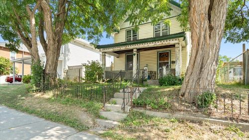 51 1/2 N Front St, Belleville, ON, K8P3B2 | Card Image