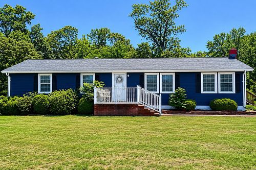 315 Murphys Pl, Warsaw, VA, 22572-3414 | Card Image
