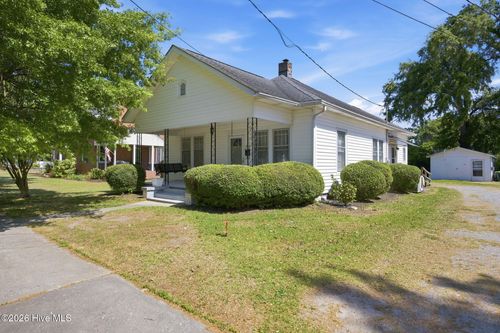 4162 E Church St, Farmville, NC, 27828-1687 | Card Image