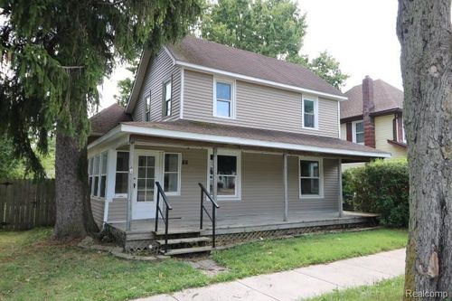 88 Elmwood, Leonard, MI, 48367-1800 | Card Image