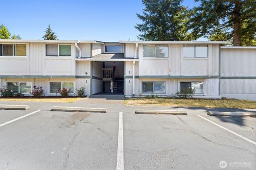 r1-32304 4th Pl S, Federal Way, WA, 98003-5822 | Card Image