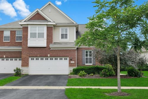 1031 Ravendale Ct, Naperville, IL, 60540-1949 | Card Image