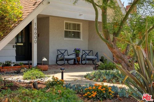 16600 Nordhoff St, North Hills, CA, 91343-3613 | Card Image