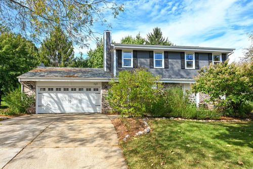 727 Overland Trail, Grafton, WI, 53024 | Card Image