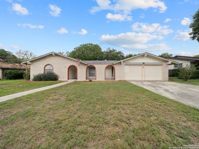 303 Cordoba Dr, House other with 3 bedrooms, 2 bathrooms and null parking in Universal City TX | Image 1