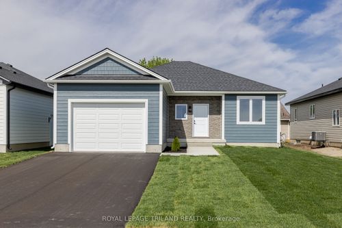 49 Rebecca Dr, Aylmer, ON, N5H0A1 | Card Image