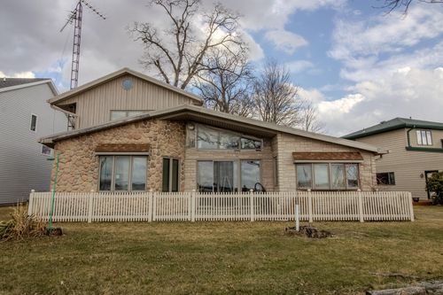 6105 S State Road 10, Knox, IN, 46534-7819 | Card Image