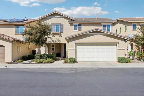 1410 Silverberry Ln, Beaumont, CA, 92223-1436 | Card Image