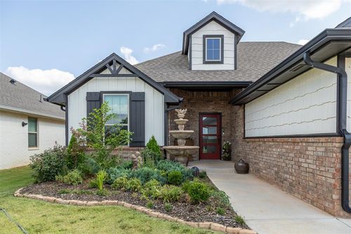 8308 Nw 163rd St, Edmond, OK, 73013-5546 | Card Image