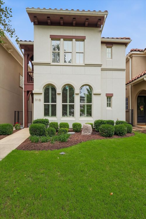 516 Sandy Ln, Flower Mound, TX, 75022-4507 | Card Image