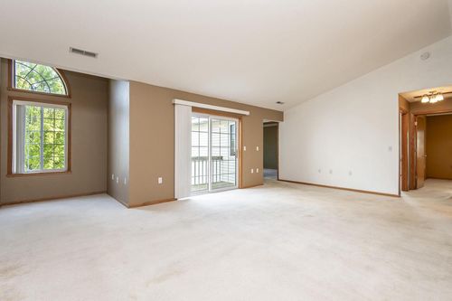 5f-1301 College Avenue, SOUTH MILWAUKEE, WI, 53172 | Card Image