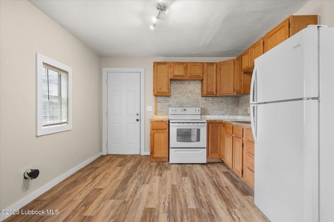 kitchen | Image 11